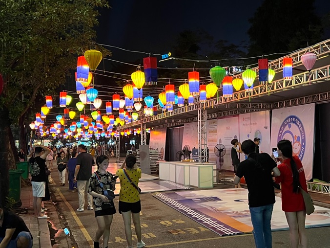 한-베트남 수교 30주년 기념 《한-베트남 등불 문화 축제》